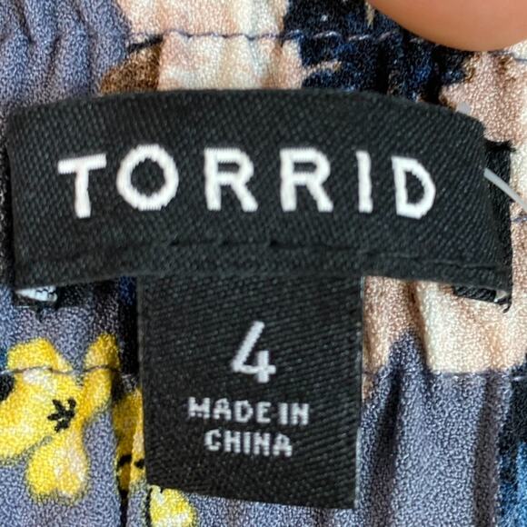 Torrid Women Wide Leg Palazzo Pants Size 4X Floral Tie Front Belt Boho Bloomcore - Picture 4 of 13